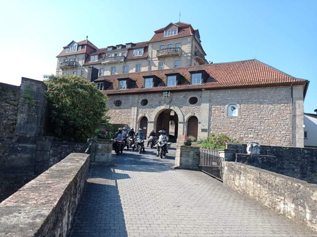 Dieses Bild hat ein leeres Alt-Attribut. Der Dateiname ist b513c214-c963-446b-b4ae-c9d72d14351f-1024x766.jpeg